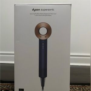 Dyson Supersonic Hair Dryer in Navy and Bronze